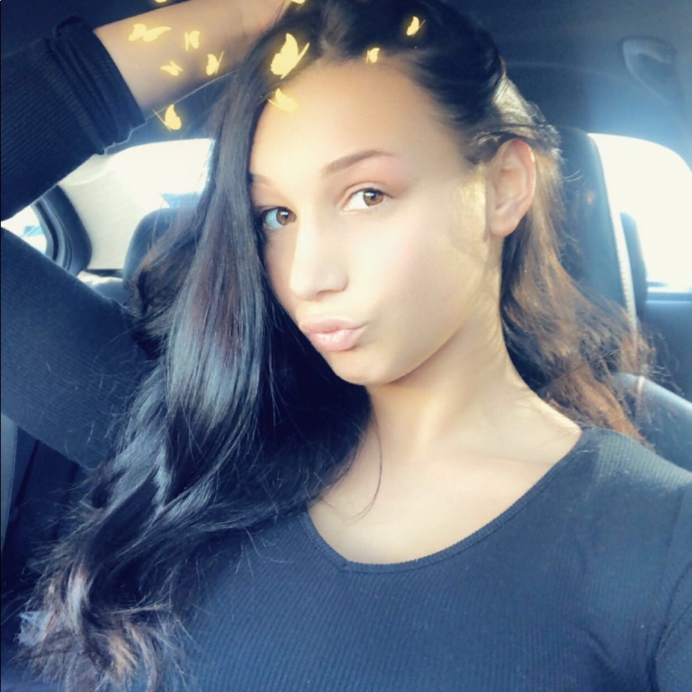 Meet your Posher, Taylor